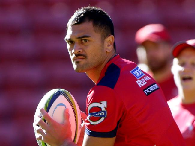 Karmichael Hunt during Queensland Reds training. Pic Darren England.