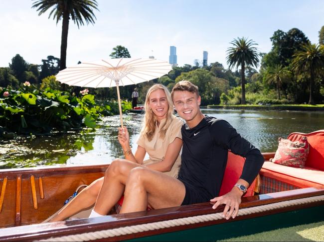 Holger Rune and his sister Alma Rune at the Royal Botanic Gardens