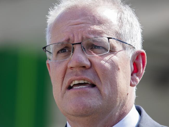 SYDNEY, AUSTRALIA - NewsWire Photos APRIL 5, 2022: Prime Minister Scott Morrison addresses the media during a press conference at Mortdale BP on Tuesday. Picture: NCA NewsWire / Nikki Short