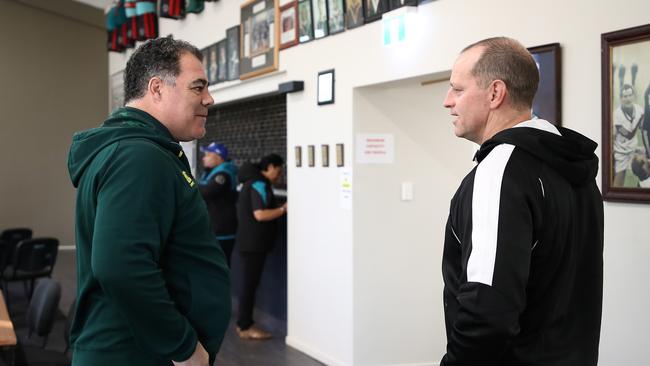 (L-R) Kangaroos coach Mal Meninga and then Kiwi's coach Michael Maguire have a long history together. Picture: Getty Images