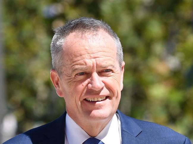 Federal Labor leader Bill Shorten arrives to tour the SAMHRI Medical centre in Adelaide. Tuesday, March 6, 2018. (AAP Image/David Mariuz) NO ARCHIVING