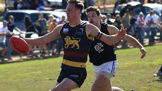 Jake Summers in action for Doncaster East in last year’s grand final. Picture: Davis Harrigan