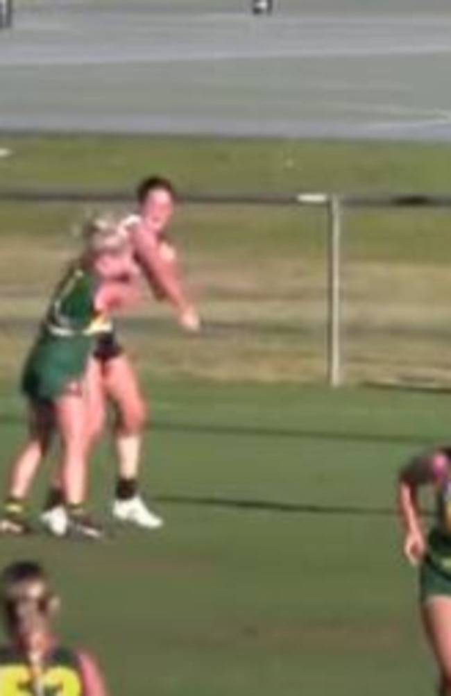 Southport Sharks player caught in on-field incident during QAFLW 2023 round 13