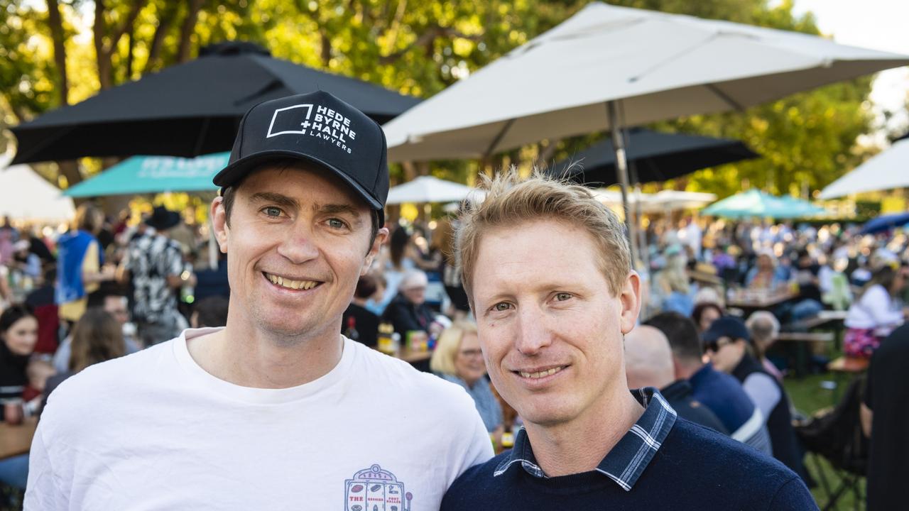 Vinnie Hede (left) and Dave Wardle at the Festival of Food and Wine, Carnival of Flowers 2022, Saturday, September 10, 2022. Picture: Kevin Farmer