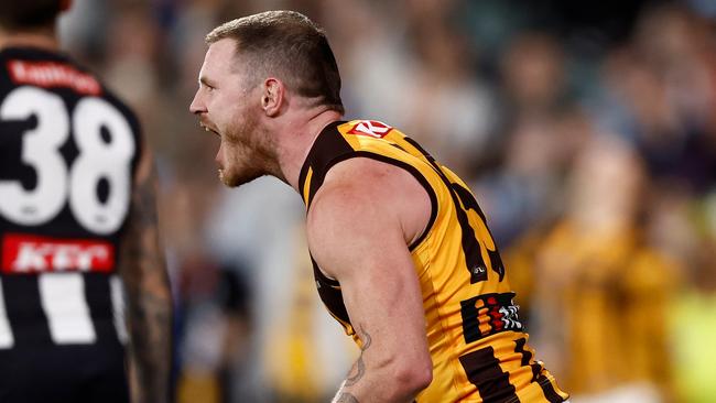 Seamus Mitchell’s return from injury has allowed coach Sam Mitchell to throw Blake Hardwick forward with more confidence. The experienced Hawk kicked four second-half goals against Collingwood last week. Picture: Michael Willson / Getty Images