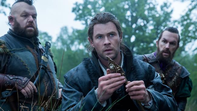 Nick Frost, Chris Hemsworth and Rob Brydon in a scene from film The Huntsman: Winter's War