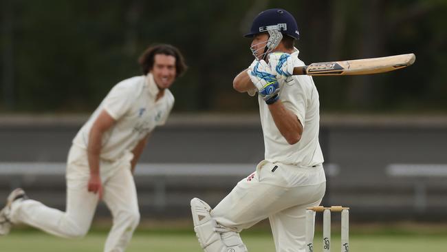 Luke Wintle on the attack for Noble Park.