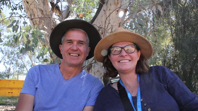 Rick and Lisa Ellerton came from Echuca, Victoria, to enjoy this year’s Henley on Todd in Alice Springs, Saturday, August 17, 2024. Picture: Gera Kazakov