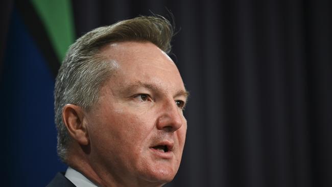 Climate Change and Energy Minister Chris Bowen remarked that the mooted meeting was “unsurprising”. Picture: NCA NewsWire / Martin Ollman