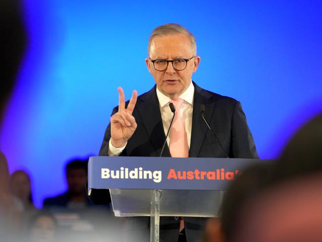 ADELAIDE, AUSTRALIA - NewsWire Photos November 3, 2024: Australian Prime Minister Anthony Albanese joined South Australian Premier Peter Malinauskas in Adelaide on Sunday for a campaign rally. Picture:  NewsWire / Dean Martin