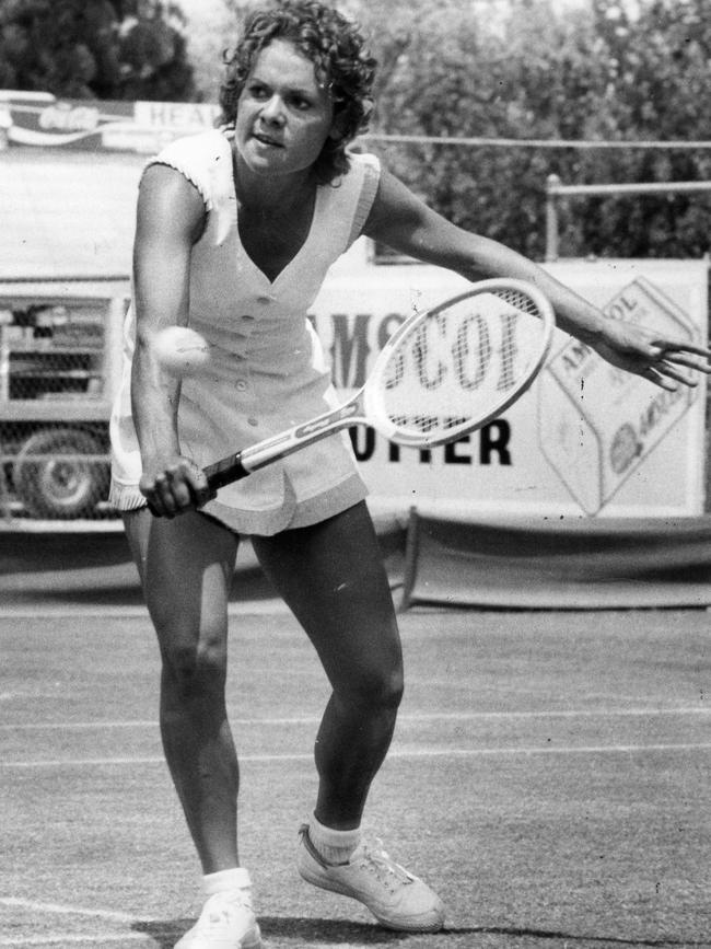 Australian tennis royalty Evonne Goolagong Cawley is one of Barty’s idols. Picture: News Corp