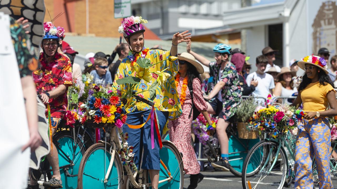 Toowoomba For Climate Action float of the Grand Central Floral Parade of Carnival of Flowers 2022, Saturday, September 17, 2022. Picture: Kevin Farmer