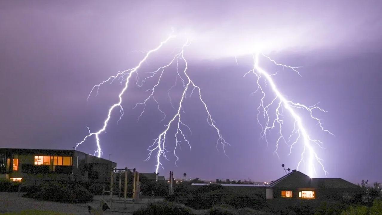 Lightning over Port Noarlunga 15/08/2024 Picture: Troy Stuart|Fine Eye Imagery