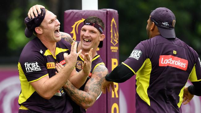 Broncos players don’t have a problem with Lodge. (AAP Image/Darren England)