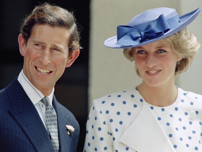 Prince Charles with Princess Diana in front of Lodge Canberra, Australia. Photo: AP