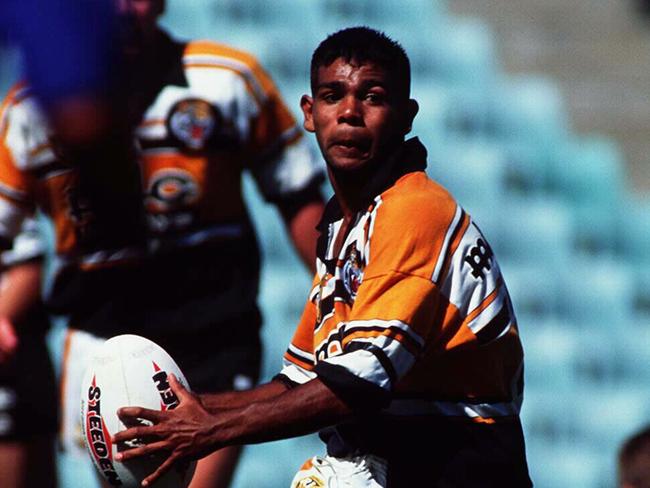 Wes Patten playing for the Sydney Tigers at the Winfield Cup in 1995. Picture: Col Whelan