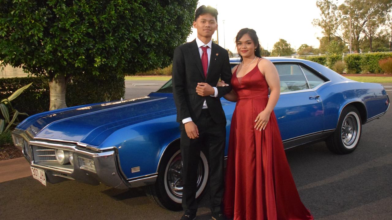 Brent Bayabay and Perry Anne Pacio stunned on the red carpet at Our Lady of Southern Cross College's formal for 2023. Picture: Emily Devon