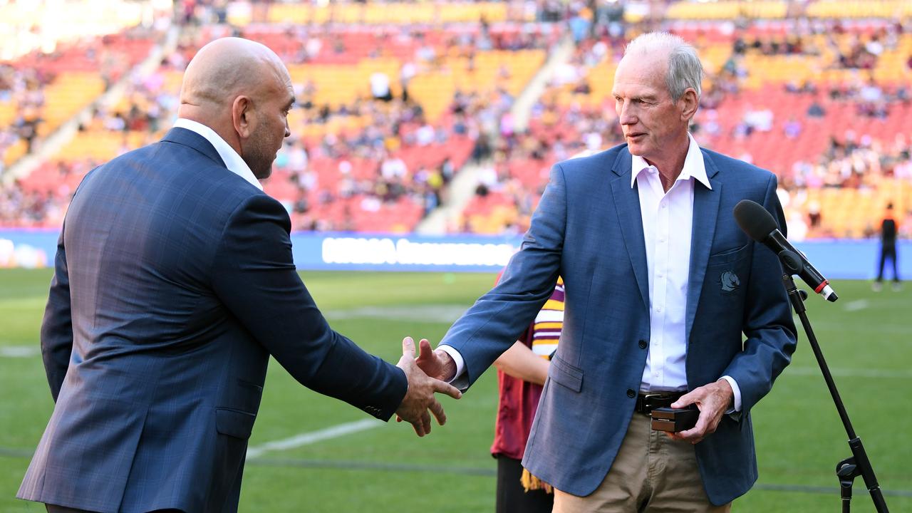 Gorden Tallis was critical of Wayne Bennett’s comments regarding the Titans coaching position.