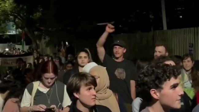 Bomb threat rocks the vote at UQ campus protest