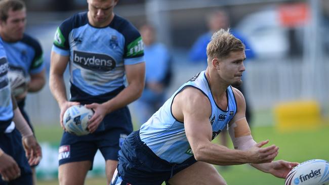 Jack de Belin at training ahead of Origin III.. (AAP Image/David Moir) NO ARCHIVING