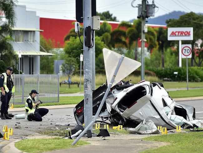 A number of children are dead this morning after a crash at a Garbutt intersection, Townsville. The children understood to be between the ages of eight and 12-years-old, have died after their car crashed at the intersection of Duckworth St and Bayswater Rd at 4.30am. PICTURE: MATT TAYLOR