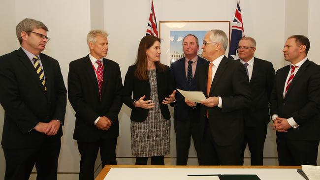 Malcolm Turnbull has hauled every gas producer and energy retailer to his office for a lecture. The PM pictured here with Gladstone’s Rod Duke, Asia Pacific’s Warwick King and Shell’s Zoe Yujnovich. Picture: Kym Smith