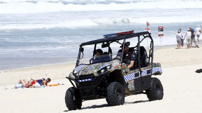 Beaches remain closed after two people drowned overnight at Kurrawa beach on the Gold Coast. Picture: Tertius Pickard