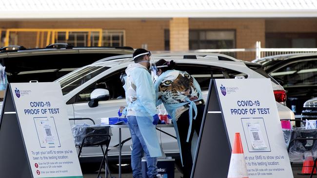 A COVID-19 drive through clinic at Fairfield Showground. Picture: NCA NewsWire / Nikki Short