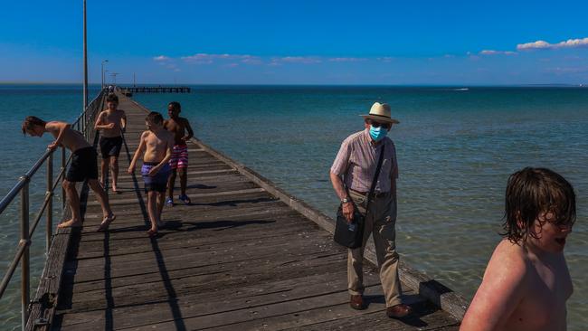 Melburnians enjoy the sunshine at Rye beach on Monday. Picture: Asanka Ratnayake/Getty Images