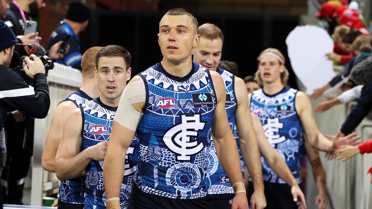 SYDNEY, AUSTRALIA – MAY 26: Patrick Cripps of the Blues leads his team out during the round 11 AFL match between Sydney Swans and Carlton Blues at Sydney Cricket Ground, on May 26, 2023, in Sydney, Australia. (Photo by Mark Kolbe/AFL Photos/ via Getty Images )