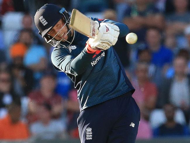 England's Joe Root plays the last shot of the third One Day International (ODI) cricket match between England and India, for four runs and reaching his century, at Headingley Stadium in Leeds, northern England on July 17, 2018. England won by 8 wickets with a score of 260. / AFP PHOTO / Lindsey PARNABY / RESTRICTED TO EDITORIAL USE. NO ASSOCIATION WITH DIRECT COMPETITOR OF SPONSOR, PARTNER, OR SUPPLIER OF THE ECB