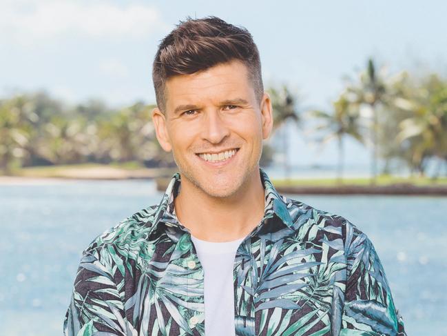 Angie and Yvie love Osher Gunsberg