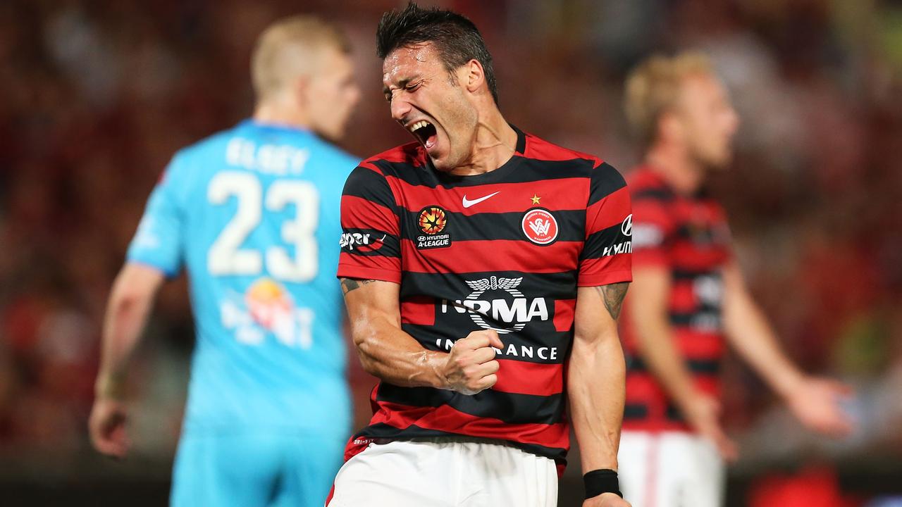 SYDNEY, AUSTRALIA - JANUARY 01: Federico Piovaccari of the Wanderers reacts after missing a goal scoring opportunity during the round 13 A-League match between the Western Sydney Wanderers and Adelaide United at Pirtek Stadium on January 1, 2016 in Sydney, Australia. (Photo by Brendon Thorne/Getty Images)