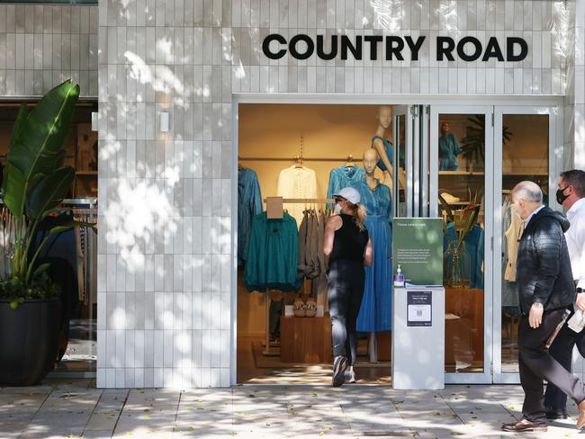 Country Road store open on Hastings street during lockdown. Picture Lachie Millard