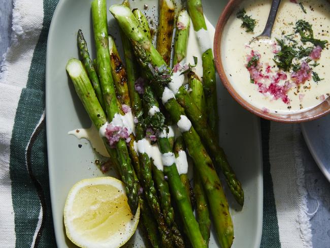 EMBARGO FOR TWAM 20 AUGUST 2022. FEE MAY APPLY.  Asparagus dish by chef Alice Zaslavsky. Photo by Guy Bailey. Styling by: David Morgan