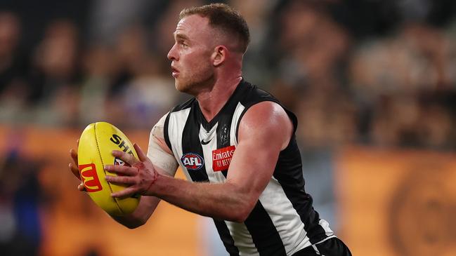 Tom Mitchell and the Collingwood midfield will need to bring their best at contest against Melbourne. Picture: Michael Klein