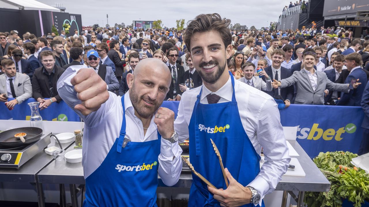 Alexander Volkanovski with Collingwood’s Josh Daicos at the Sportsbet Caufield Cup. (Photo by Wayne Taylor/Getty Images for Sportsbet)