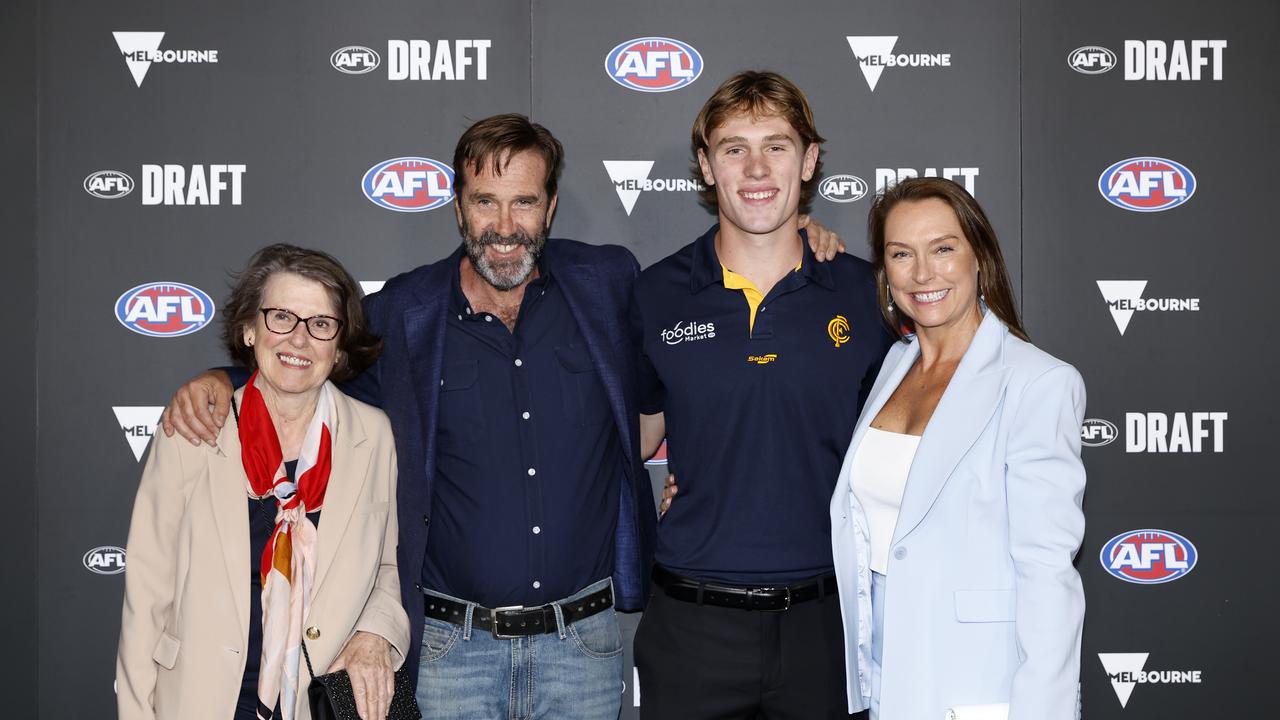 Daniel Curtin and his family. Picture: Dylan Burns/AFL Photos via Getty Images