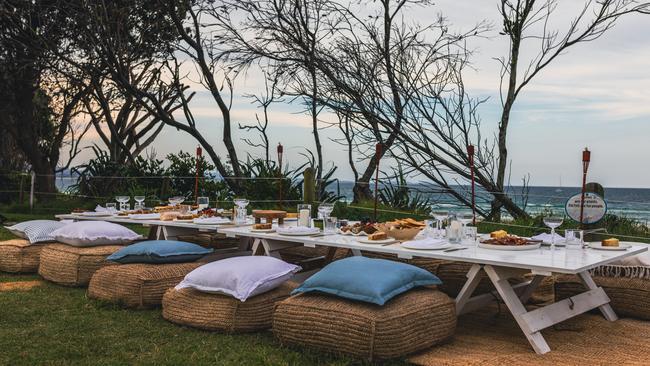 The luxury sunset picnic.