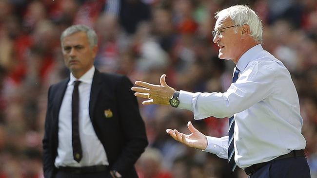 Leicester's Claudio Ranieri (R) and Manchester United's Jose Mourinho.