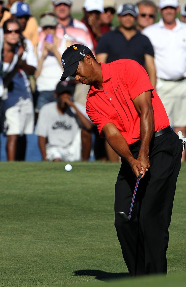 Tiger Woods plays a shot with a yellow Leuk The Duck pin on his hat during the final round of the Arnold Palmer Invitational. Picture: Sam Greenwood/Getty