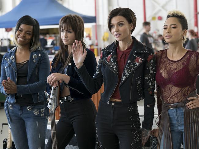 Venzella Joy Williams,  Hannah Fairlight, Ruby Rose and Andy Allo in Pitch Perfect 3.