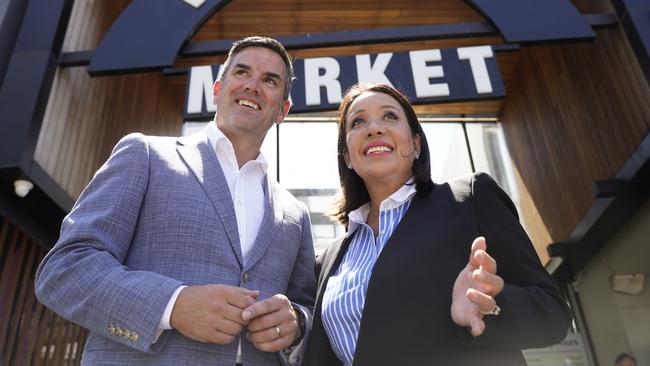 MELBOURNE, AUSTRALIA - NewsWire Photos - 09 FEBRUARY, 2025: Doorstop: Victorian Leader of the Opposition Brad Battin with Rachel Westaway are at the Prahran Market to announce the victory in the by-election. Picture: NewsWire / Valeriu Campan