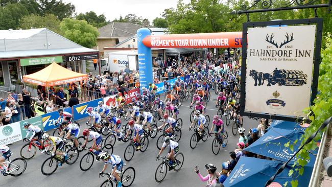 WOMENS TDU. Stage 1 women Hahndorf to Macclesfield.  Picture: Tricia Watkinson