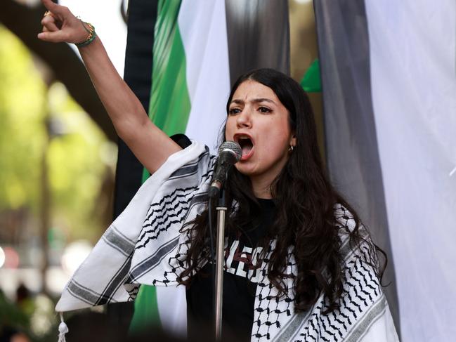 6 OCTOBER  2024 SYDNEY NSW WWW.MATRIXNEWS.COM.AU  CREDIT: MATRIXNEWS   NON EXLCUSIVE   PRO PALESTINE PROTESTORS TAKE TO THE STREETS OF SYDNEYJana Fayyad, marketing worker at an aviation firm and member of the Palestine Action Group Sydney.