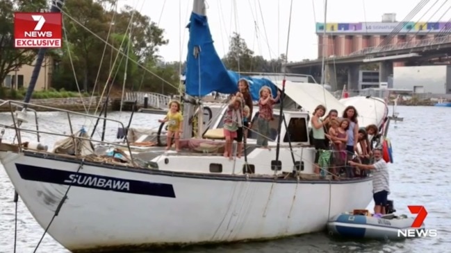 Girl, three, who drowned after falling off yacht in NSW identified (7 News)