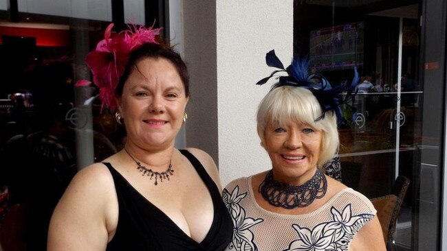Nightlife at the Eyre Hotel, Whyalla in 2015