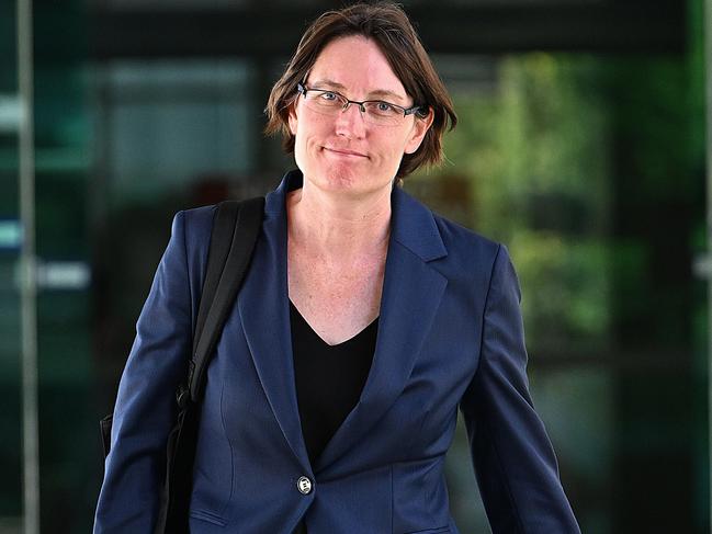 31/10/2023: Forensic biologist Dr Kirsty Wright  leaves after giving evidence on Project 13 at the DNA inquiry.   pic: Lyndon Mechielsen/The Australian