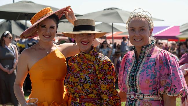 Stevie Smith, Belinda Shannen and Georga Mcnalli at the 2023 Darwin Cup. Picture: Pema Tamang Pakhrin