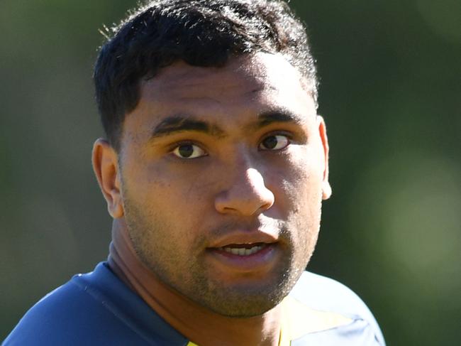 Tevita Pangai Junior in action during a Brisbane Broncos training session at Clive Berghofer Field in Brisbane, Wednesday, August 8, 2018. The Broncos are playing their round 22 NRL match against the North Queensland Cowboys on Thursday night in Townsville. (AAP Image/Darren England) NO ARCHIVING